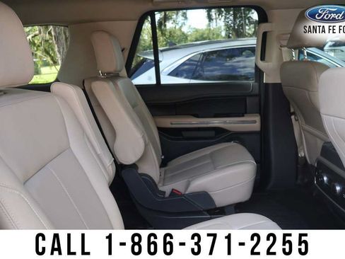 Used 2024 Ford Expedition XLT RWD image 23
