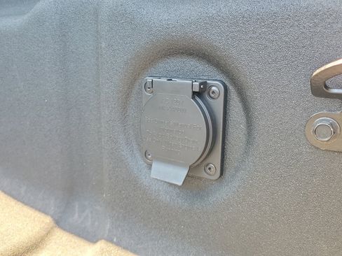 Certified 2024 Nissan Frontier Pro-X w/ Pro Premium Package image 10