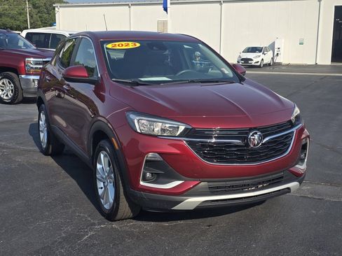 Certified 2023 Buick Encore GX Preferred FWD image 1
