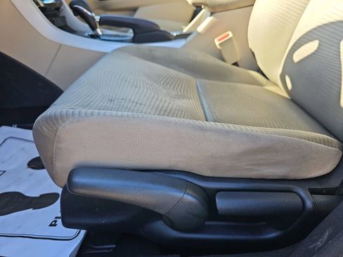 Used 2017 Honda Accord LX image 31