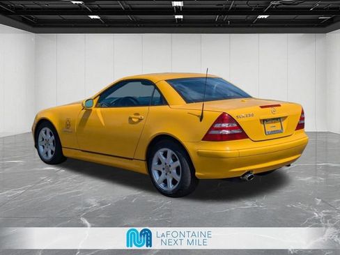Used 2003 Mercedes-Benz SLK 230 image 3