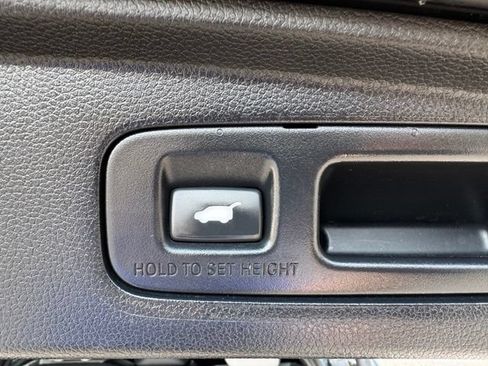Used 2023 Honda CR-V Sport Touring image 12