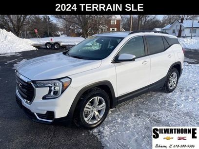 Used 2024 GMC Terrain SLE w/ Driver Convenience Package