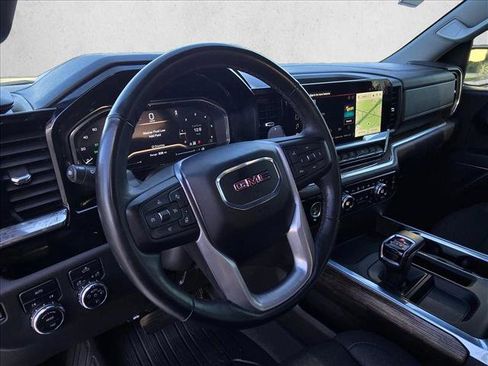 Used 2023 GMC Sierra 1500 Elevation w/ LPO, Elevation Black Package AWD/4WD image 10