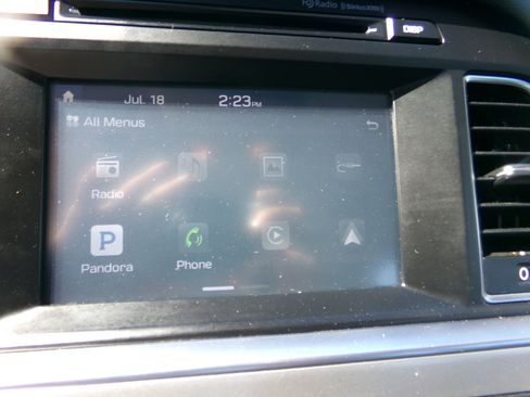 Used 2017 Hyundai Sonata SE w/ Cargo Package image 14