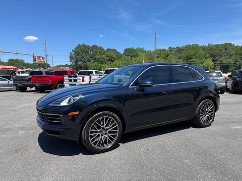 Used 2021 Porsche Cayenne AWD/4WD image 4