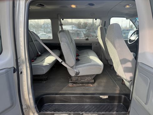 Used 2008 Ford E-350 and Econoline 350 XL image 17