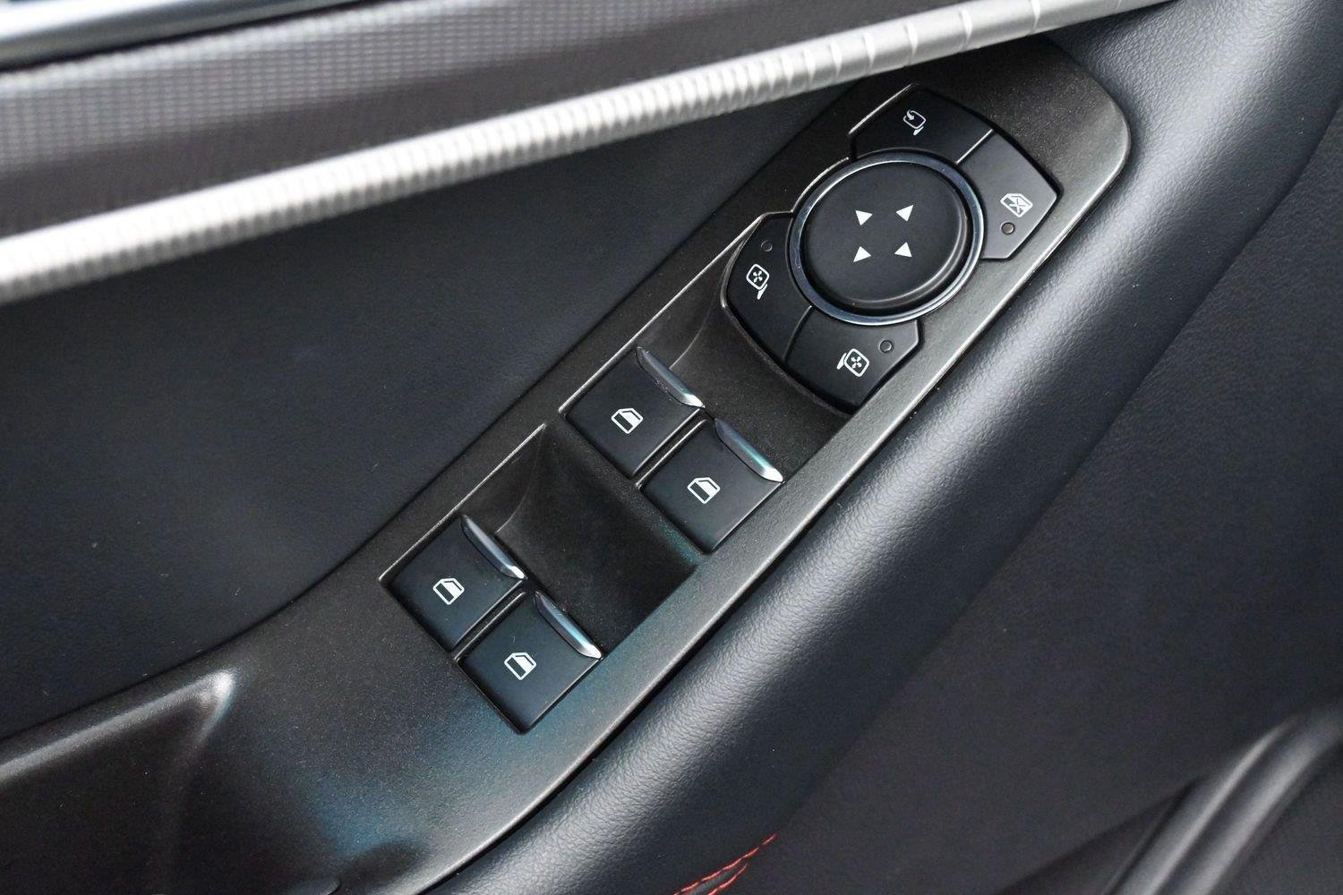 Used 2025 Ford Explorer ST-Line w/ Premium Package RWD image 13
