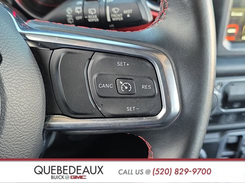 Used 2018 Jeep Wrangler Unlimited Rubicon AWD/4WD image 14