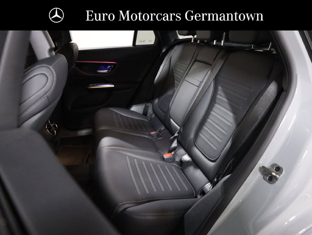 Used 2026 Mercedes-Benz GLC 300 4MATIC image 34