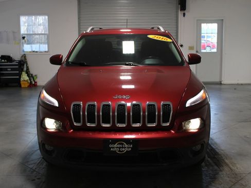 Used 2016 Jeep Cherokee Latitude image 44