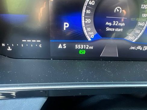 Used 2025 Volkswagen Jetta SE FWD image 13