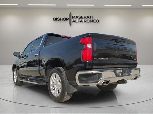 Used 2024 Chevrolet Silverado 1500 LTZ AWD/4WD image 4