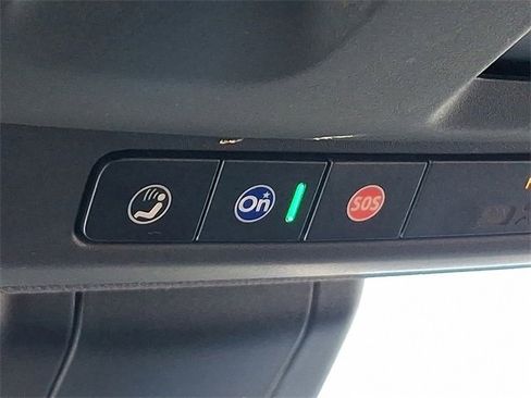 Used 2022 GMC Yukon XL Denali w/ Denali Ultimate Package image 24