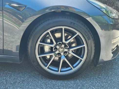 Used 2021 Tesla Model 3 Long Range AWD/4WD image 16