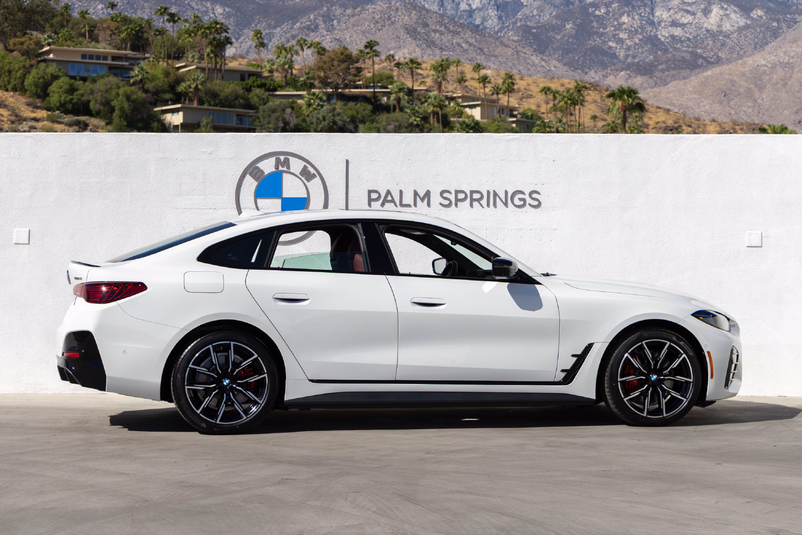 New 2026 BMW i4 eDrive40 w/ M Sport Package RWD image 5