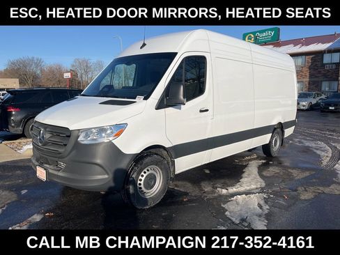 Used 2026 Mercedes-Benz Sprinter 2500 image 1
