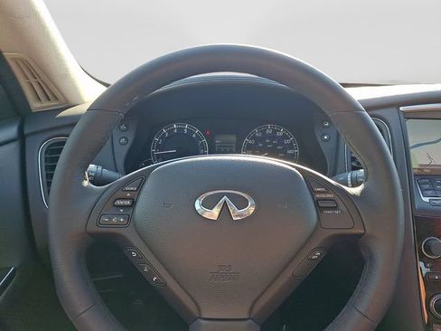 Used 2017 INFINITI QX50 2WD w/ Deluxe Touring Package image 24