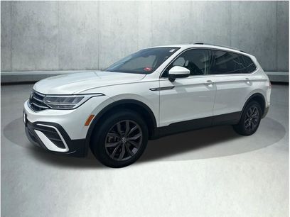 Used 2023 Volkswagen Tiguan SE
