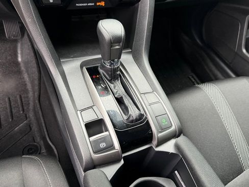 Used 2019 Honda Civic EX image 24