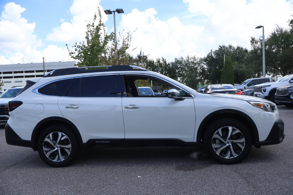 Certified 2022 Subaru Outback Touring w/ Popular Package #2 AWD/4WD image 11