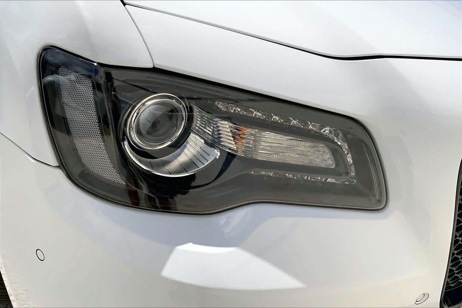 Used 2023 Chrysler 300 C RWD image 31