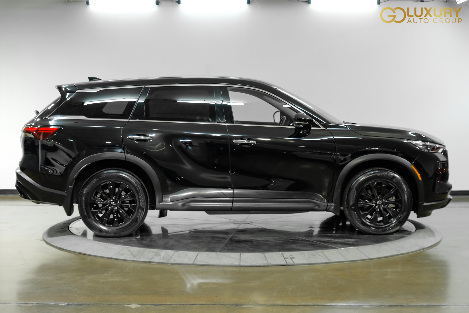 Used 2024 INFINITI QX60 Pure FWD image 9