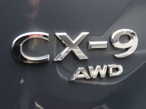 Used 2023 MAZDA CX-9 Carbon Edition image 15