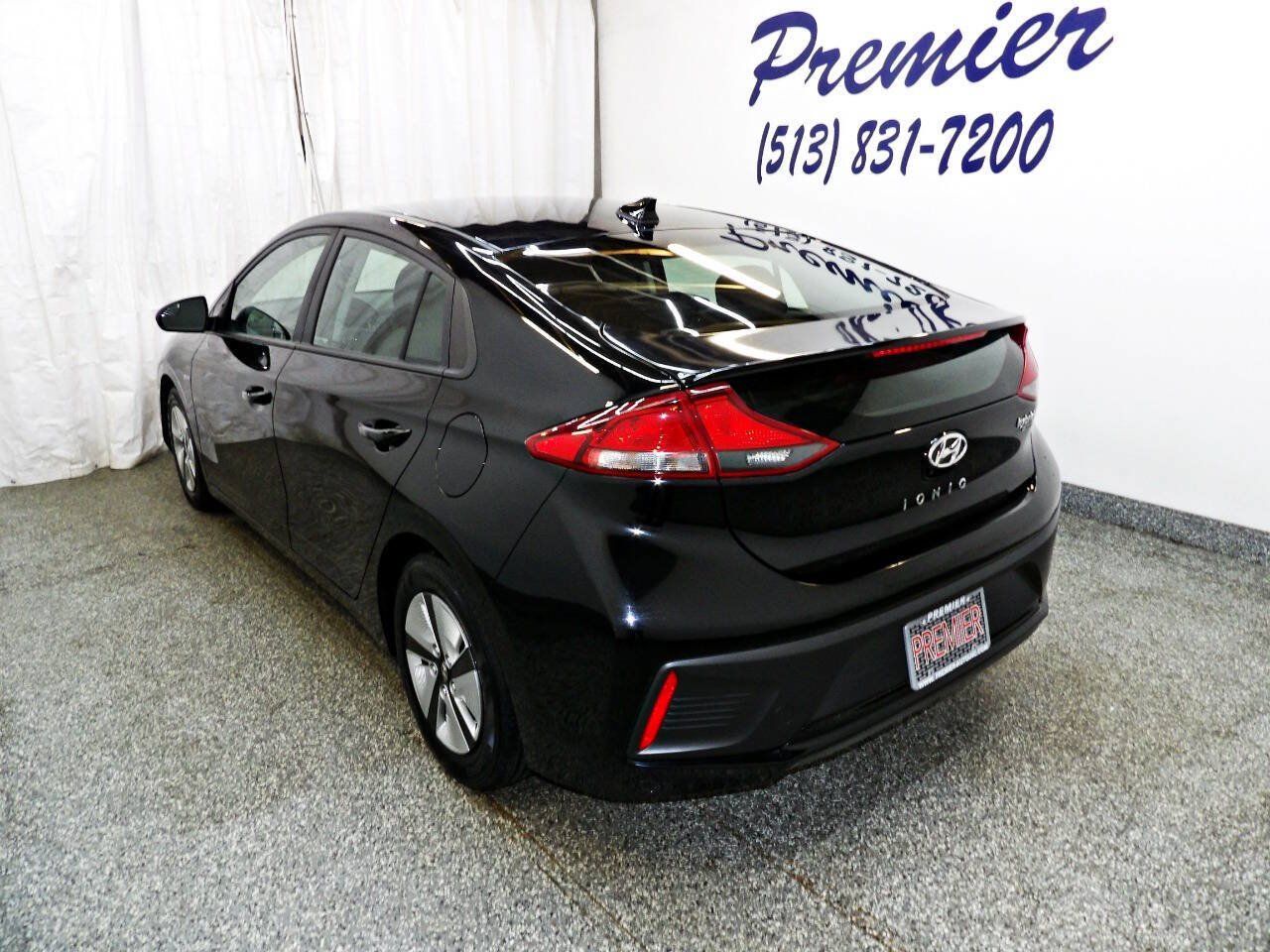 Used 2019 Hyundai Ioniq Blue FWD image 4