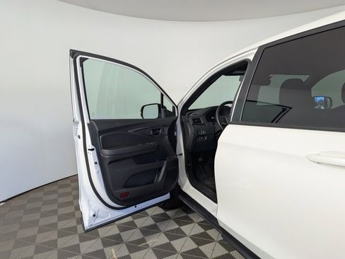 Certified 2023 Honda Passport EX-L image 17