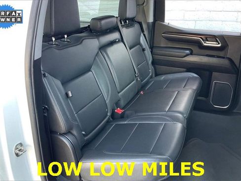 Used 2023 GMC Sierra 1500 SLT w/ SLT Convenience Package image 26