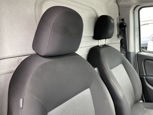Used 2019 RAM ProMaster City Tradesman SLT FWD image 21