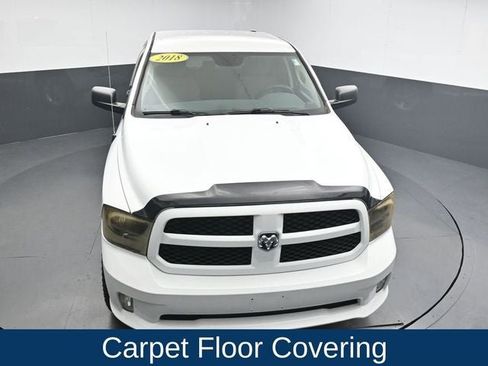 Used 2018 RAM 1500 Express w/ Express Value Package AWD/4WD image 19