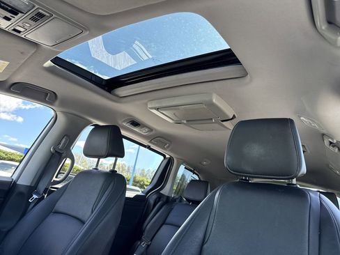 Used 2024 Honda Odyssey Touring image 5