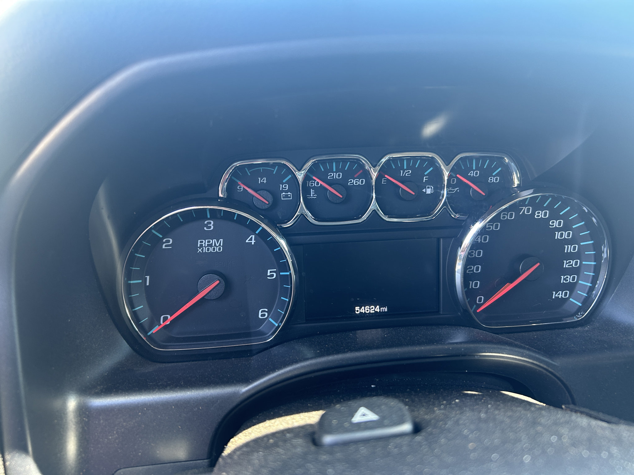 Used 2016 Chevrolet Silverado 2500 LT w/ LT Convenience Package AWD/4WD image 4