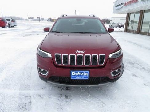 Used 2019 Jeep Cherokee Limited image 5