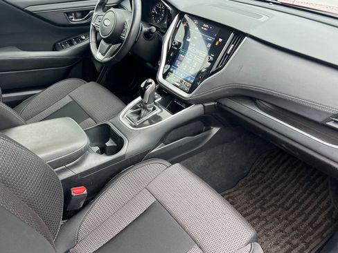 Used 2024 Subaru Outback Premium image 13