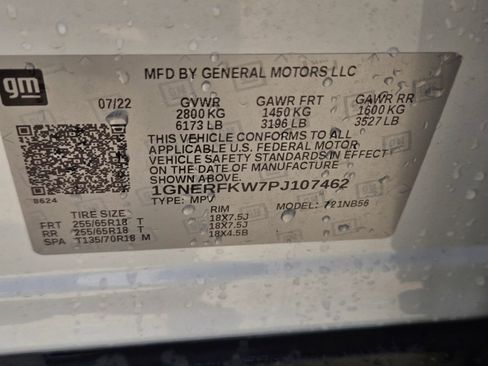 Used 2023 Chevrolet Traverse LS w/ Safety Package FWD image 11