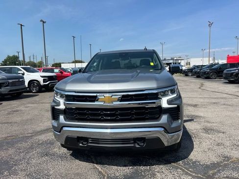 Used 2023 Chevrolet Silverado 1500 LT AWD/4WD image 8