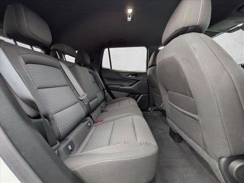 Used 2025 Chevrolet Equinox LT image 20