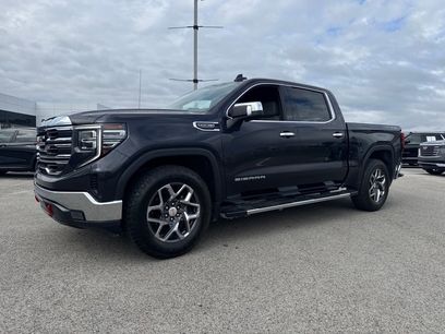 Used 2022 GMC Sierra 1500 SLT w/ SLT Premium Package