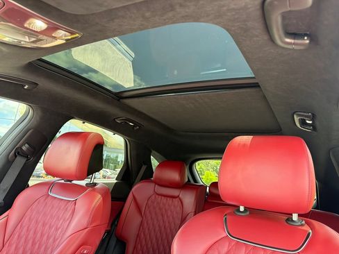 Used 2024 Genesis GV70 3.5T Sport w/ Sport Prestige Package AWD/4WD image 35