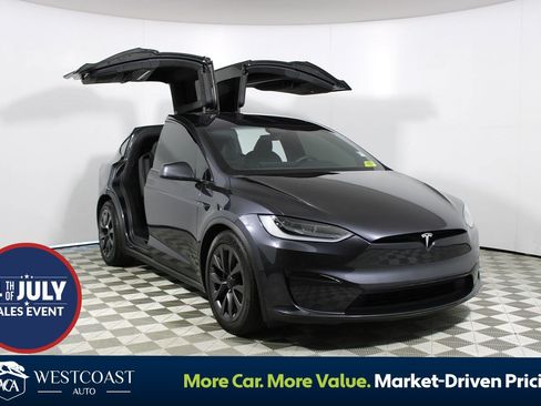 Used 2024 Tesla Model X AWD/4WD image 1