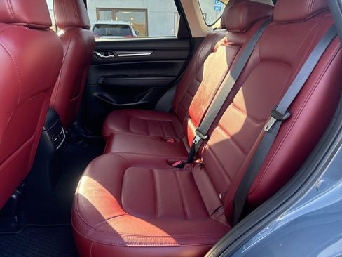 Used 2023 MAZDA CX-5 Carbon Edition image 19