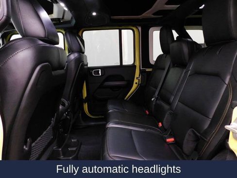 Used 2024 Jeep Wrangler Sahara w/ Technology Group image 29