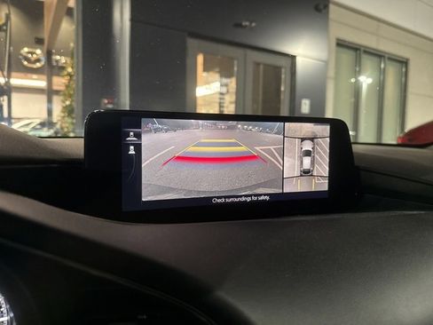 Used 2024 MAZDA MAZDA3 Hatchback w/Premium Plus Pkg image 21