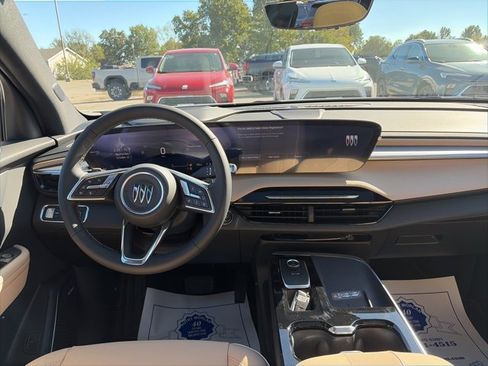 New 2026 Buick Enclave Preferred w/ Power Package image 14