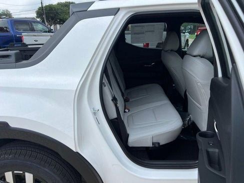 New 2026 Hyundai Santa Cruz SEL FWD image 42