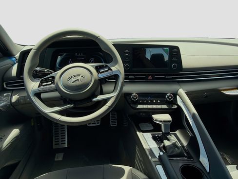New 2026 Hyundai Elantra Sport FWD image 15