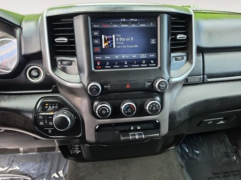 Used 2021 RAM 1500 Big Horn AWD/4WD image 11